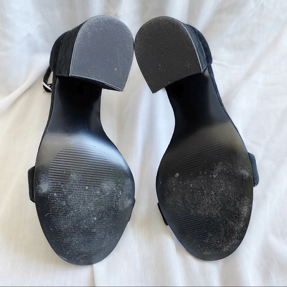 Steve Madden Frame Ankle Strap Block Heel Sandals - Picture 7 of 7